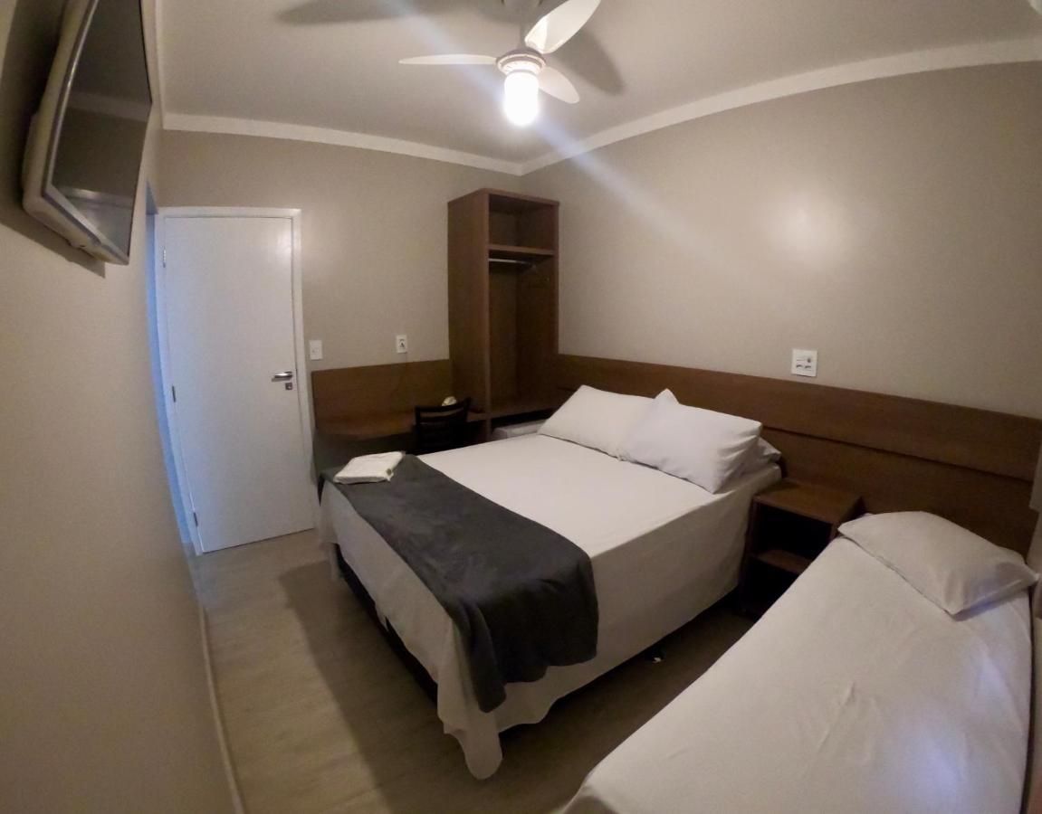 Hotel Tertulio'S ريو كلارو المظهر الخارجي الصورة