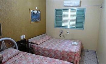 Hotel Tertulio'S ريو كلارو المظهر الخارجي الصورة
